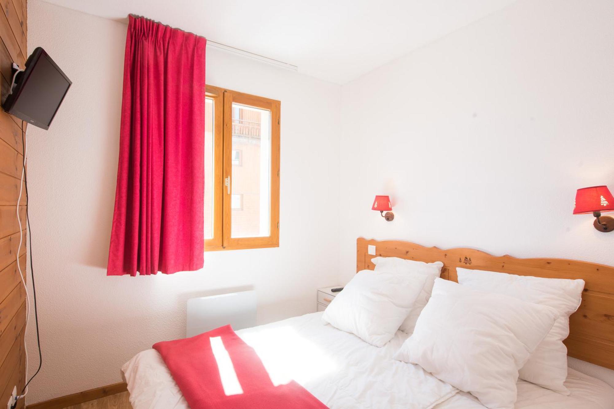 Appartamento Le Hameau Des Ecrins Puy-Saint-Vincent Esterno foto
